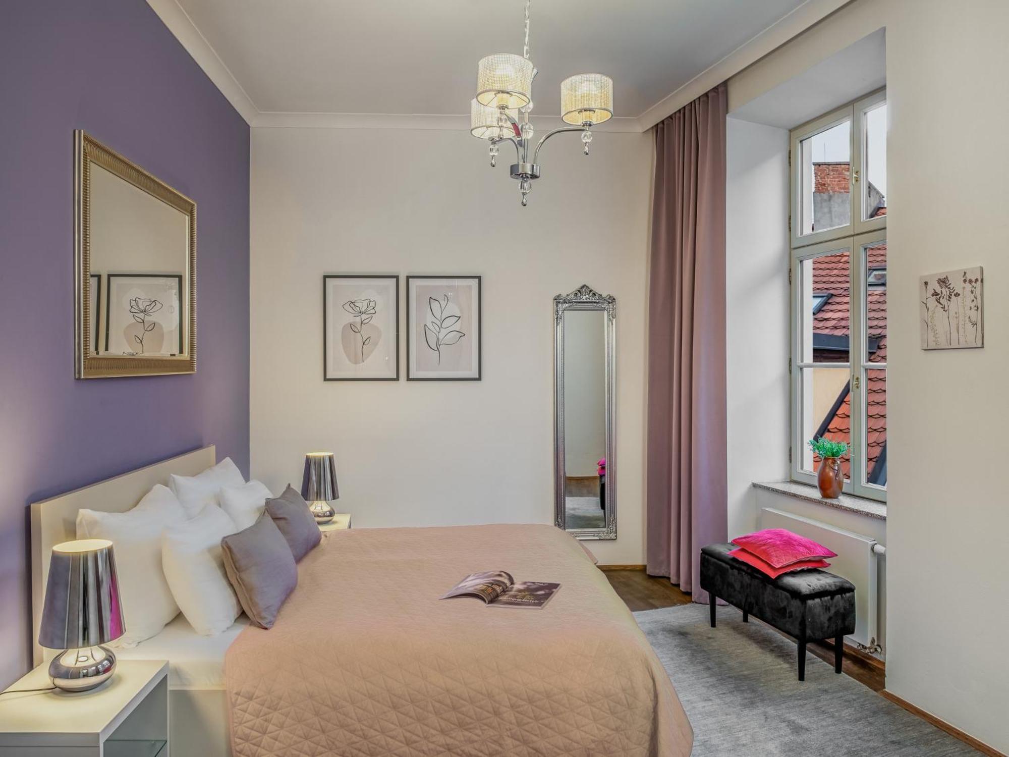 4 Arts Apartment
